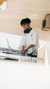 Bukan Hanya Nightclub, DJ Xylos Tampil di Beragam Acara dari Wedding hingga Running Event
